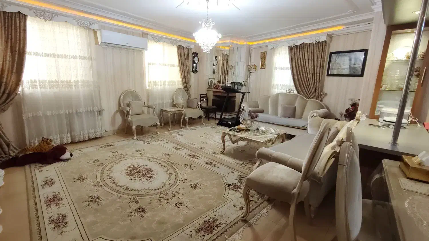 ۹۷ متر ،ضیابری،بازسازی شده|فروش آپارتمان|رشت, لاکانی|دیوار