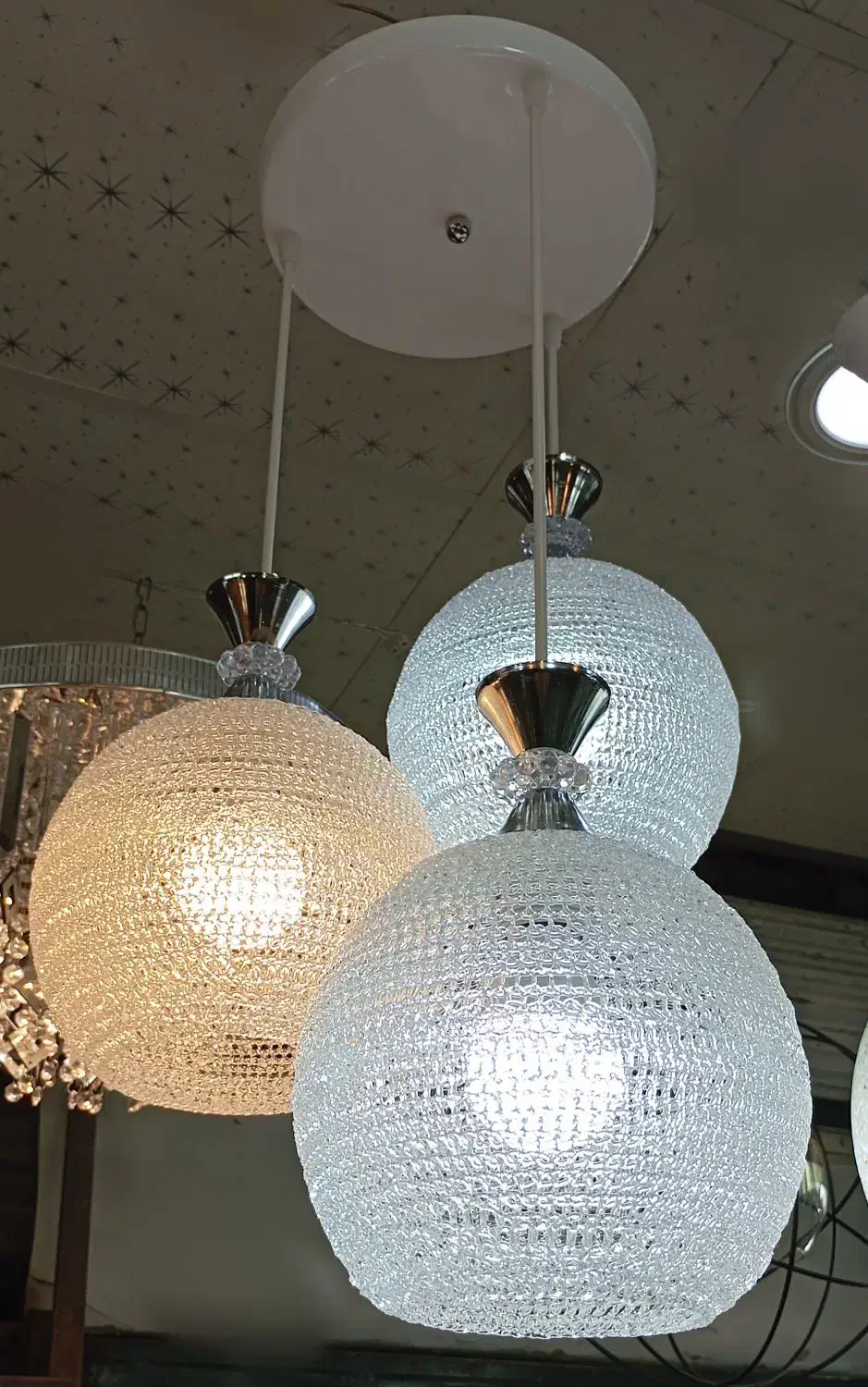 لوستر پرنور و زیبا|لوستر و چراغ آویز|شیراز, لاله|دیوار