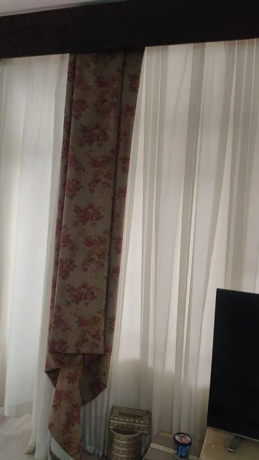 پرده|پرده، رانر، رومیزی|نیشابور, کوی یغما|دیوار