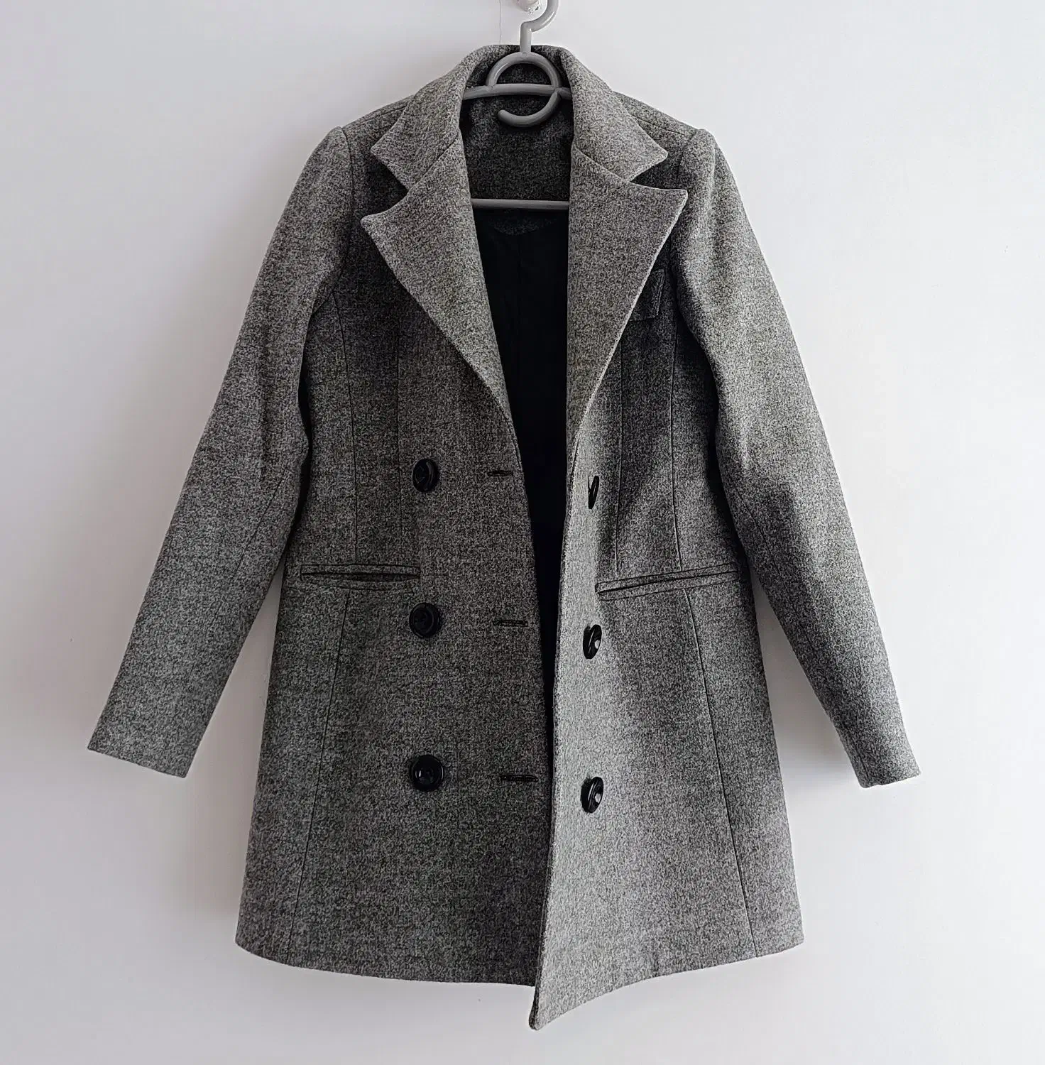 پالتو فوتر|لباس|رشت, گلباغ نماز|دیوار