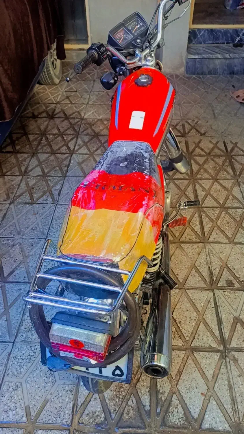 ۱۲۵ کبیر|موتورسیکلت|بروجرد, |دیوار