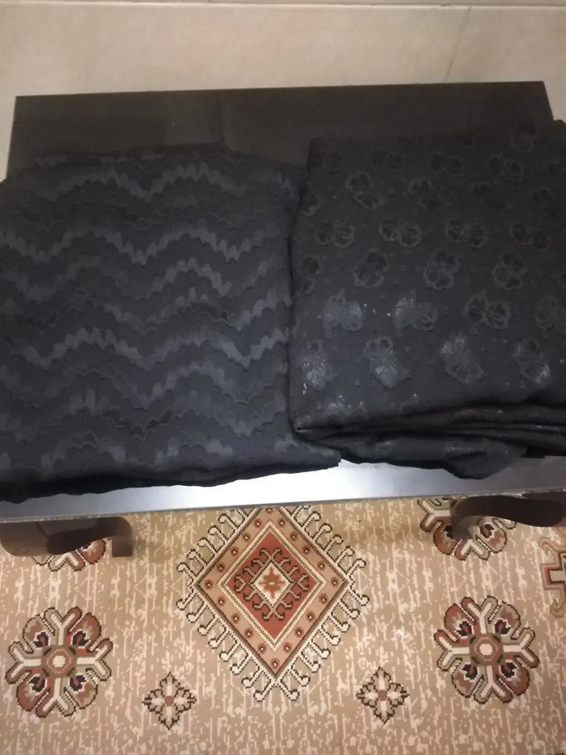 چند تا قواره پارچه چادر ندوخته|لباس|شیراز, صاحب الزمان|دیوار