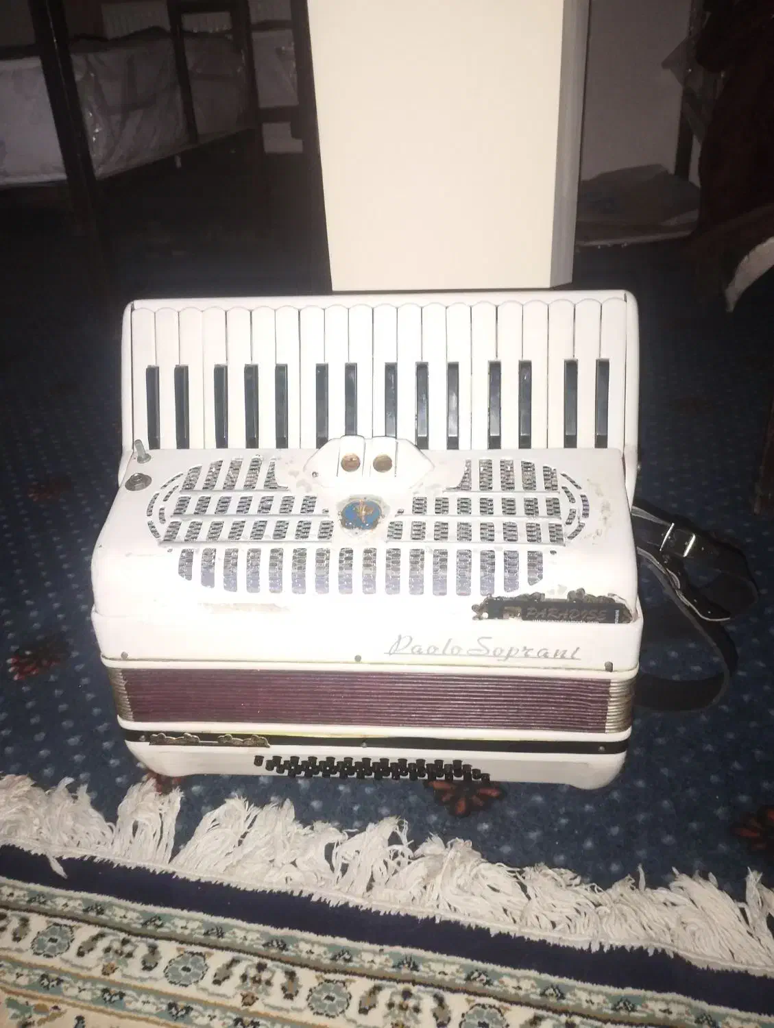 آکاردئون اتیغه سالم در حد صفر|پیانو، کیبورد، آکاردئون|تهران, لویزان|دیوار