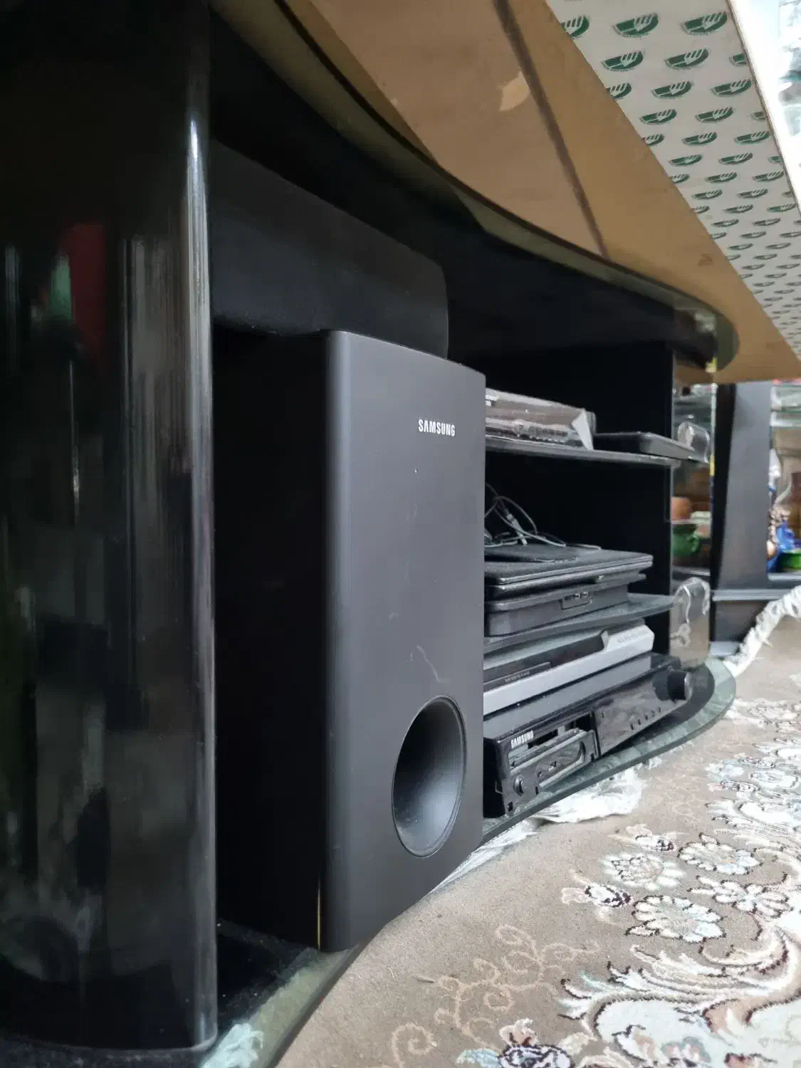 میز تلویزیون شیشه ایی|میز تلویزیون|تهران, استقلال|دیوار