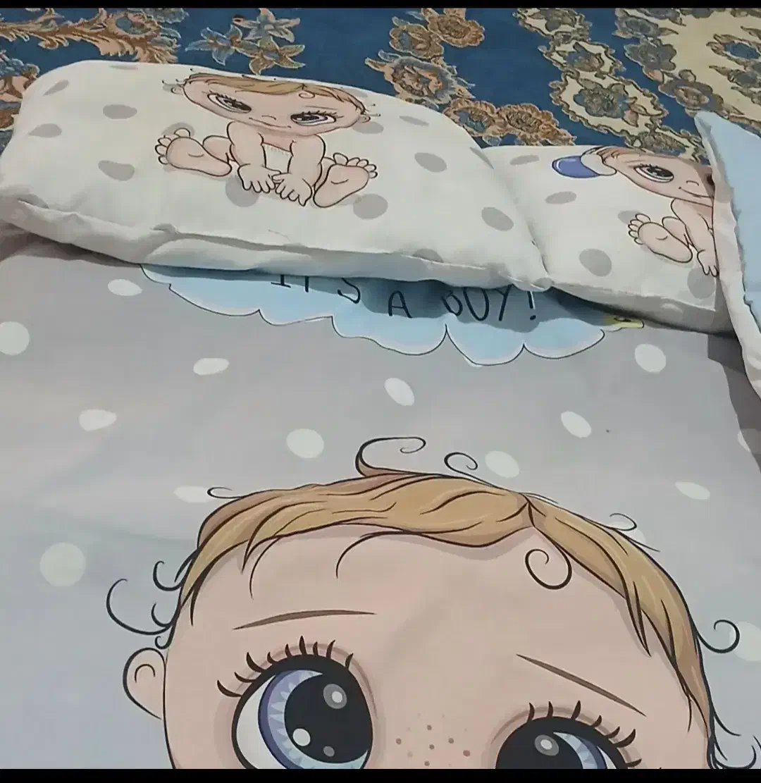 سرویس کامل نوزاد استفاده نشدن|رختخواب، بالش، پتو|خرم‌آباد, |دیوار