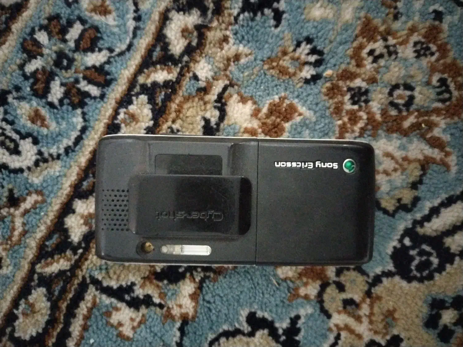 گوشی ساده سونی اریکسون|موبایل|رودهن, |دیوار