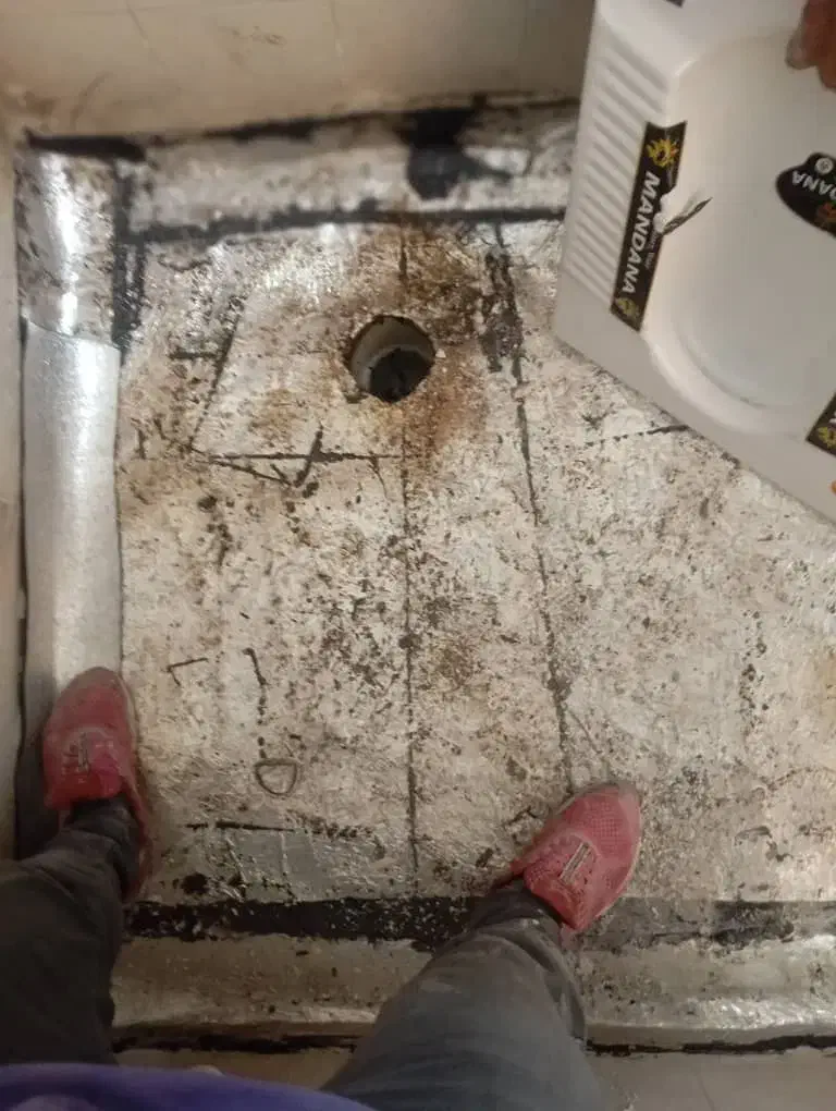 رفع نم سرویس وپشت بام لوله سرد وگرم کشی سر...|خدمات پیشه و مهارت|تهران, چهارصد دستگاه|دیوار