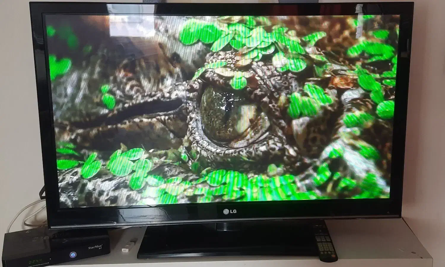 تلوزیون ال جی|تلویزیون و پروژکتور|تهران, قلهک|دیوار