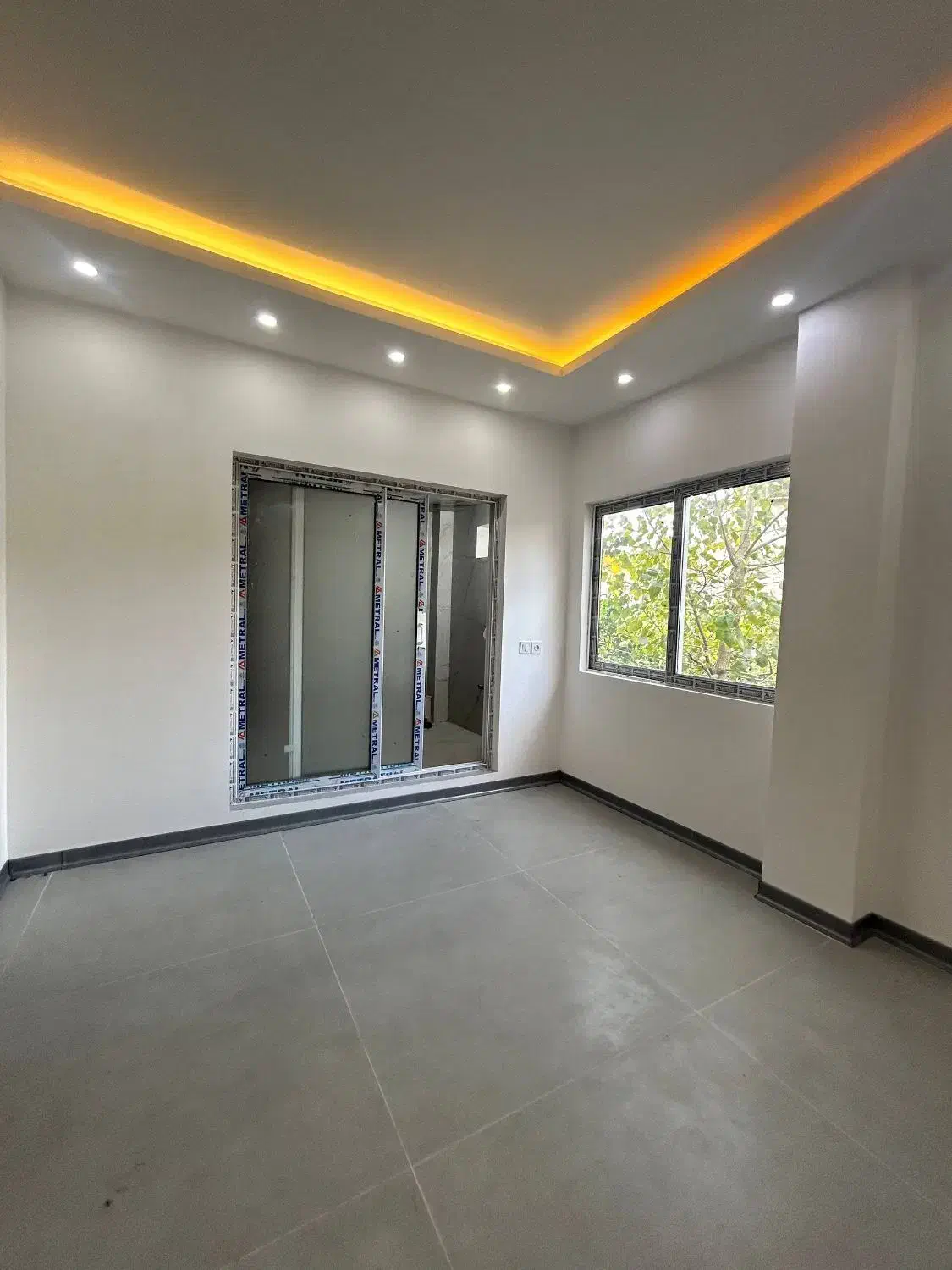 ویلا نما مدرن دوبلکس با استخر چهارفصل سنددار|فروش خانه و ویلا|کلاردشت, |دیوار