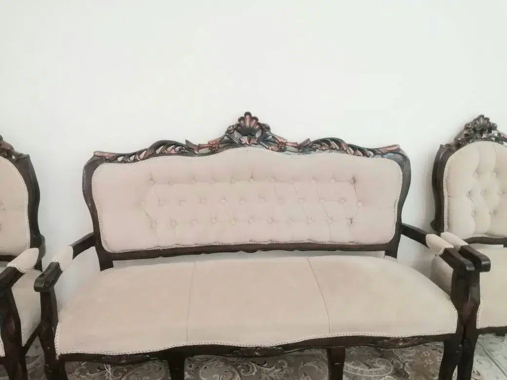 مبل سلطنتی ۹ نفره|مبلمان خانگی و میز عسلی|نی‌ریز, |دیوار