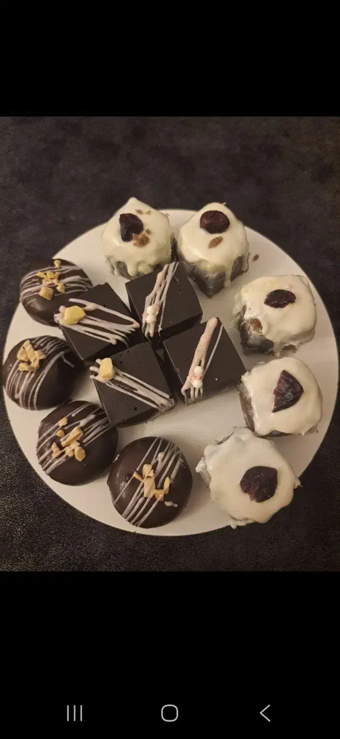 سفارش انواع کیک و شیرینی خانگی|خدمات پذیرایی، مراسم|تهران, هروی|دیوار