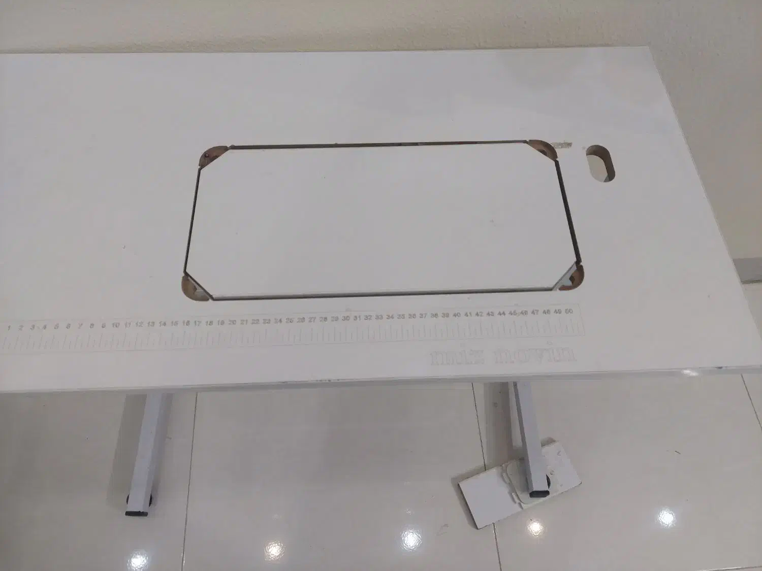 میز چرخ خیاطی|چرخ خیاطی و ریسندگی|شاهینشهر, عطار|دیوار