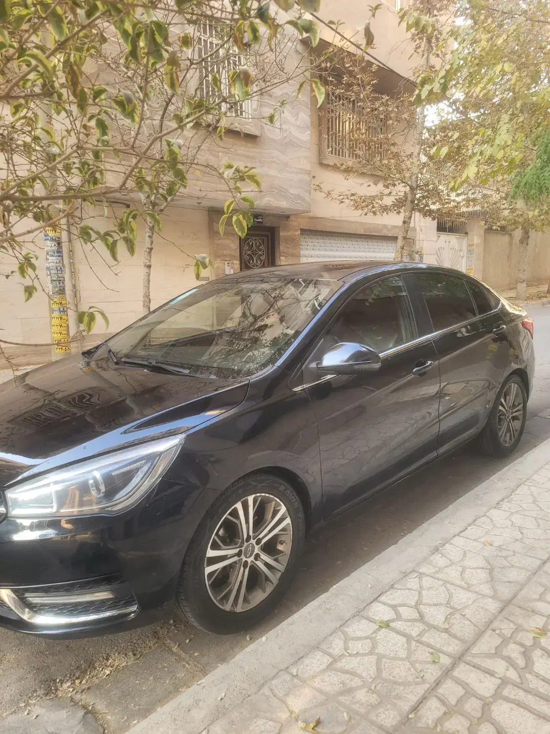 فروش خودرو سواری|خودرو سواری و وانت|کرج, کوی کارمندان شمالی|دیوار