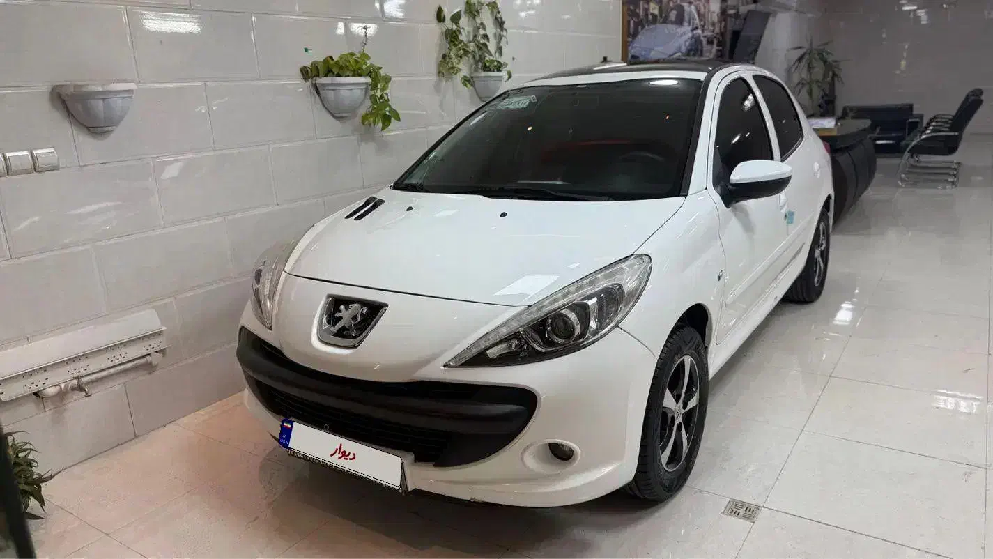 پژو ۲۰۷ دنده پانا ۴۰۲|خودرو سواری و وانت|کاشان, صنعت|دیوار