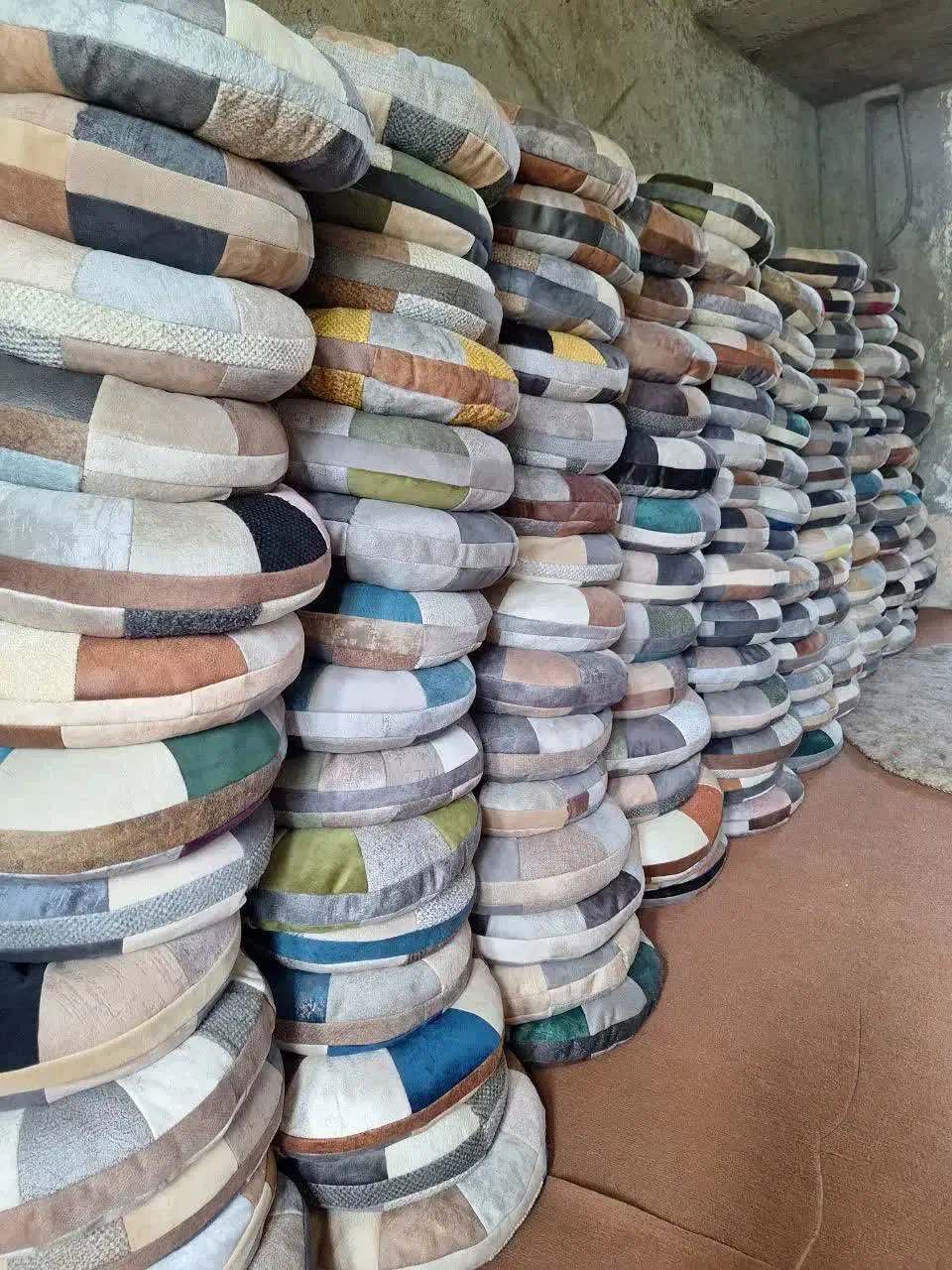 نشیمن رینگی|رختخواب، بالش، پتو|گنبد کاووس, |دیوار