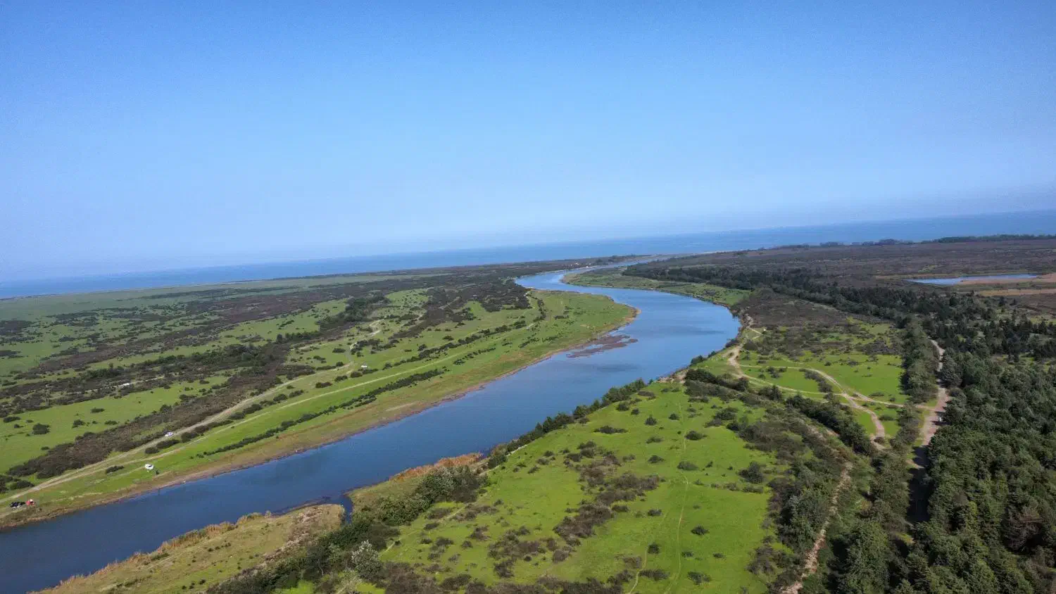 هلیشات برای مراسم و کسب و کار|خدمات پذیرایی، مراسم|لاهیجان, شیشه گران|دیوار