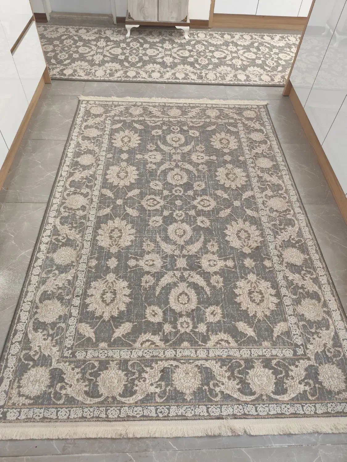 فرش|فرش|اسلام‌شهر, شهرک انبیا|دیوار