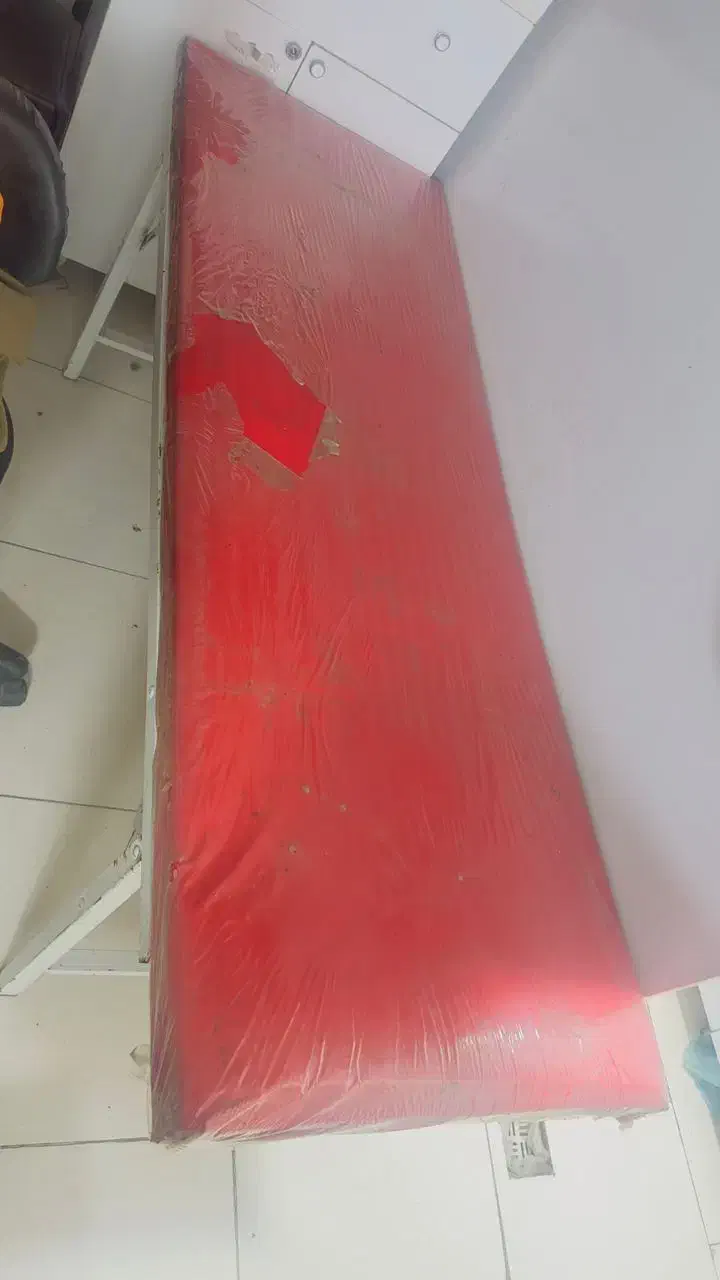 تخت مژه|آرایشگاه و سالن‌های زیبایی|مرودشت, استادیوم‎|دیوار