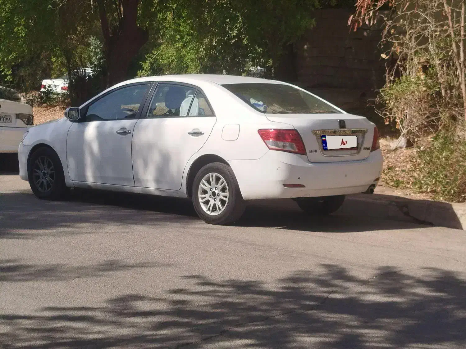 آریو مدل ۹۵ بدون رنگ|خودرو سواری و وانت|خرم‌آباد, |دیوار