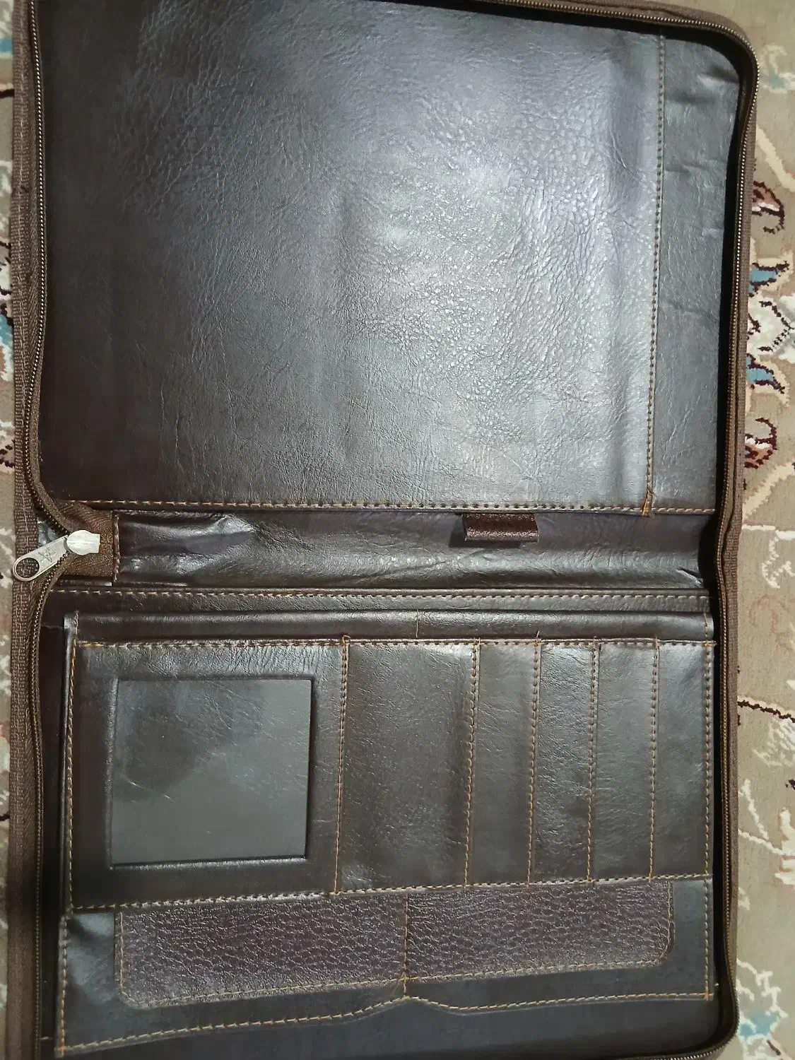 کیف اداری نو تابحال استفاده نشده معاوضه دارم|کیف، کفش، کمربند|نیشابور, فردوسی جنوبی|دیوار