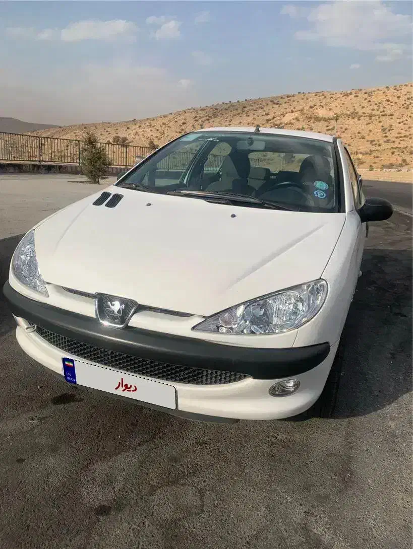 فروش پژو ۲۰۶ مدل ۹۷|خودرو سواری و وانت|شیراز, سیلو|دیوار