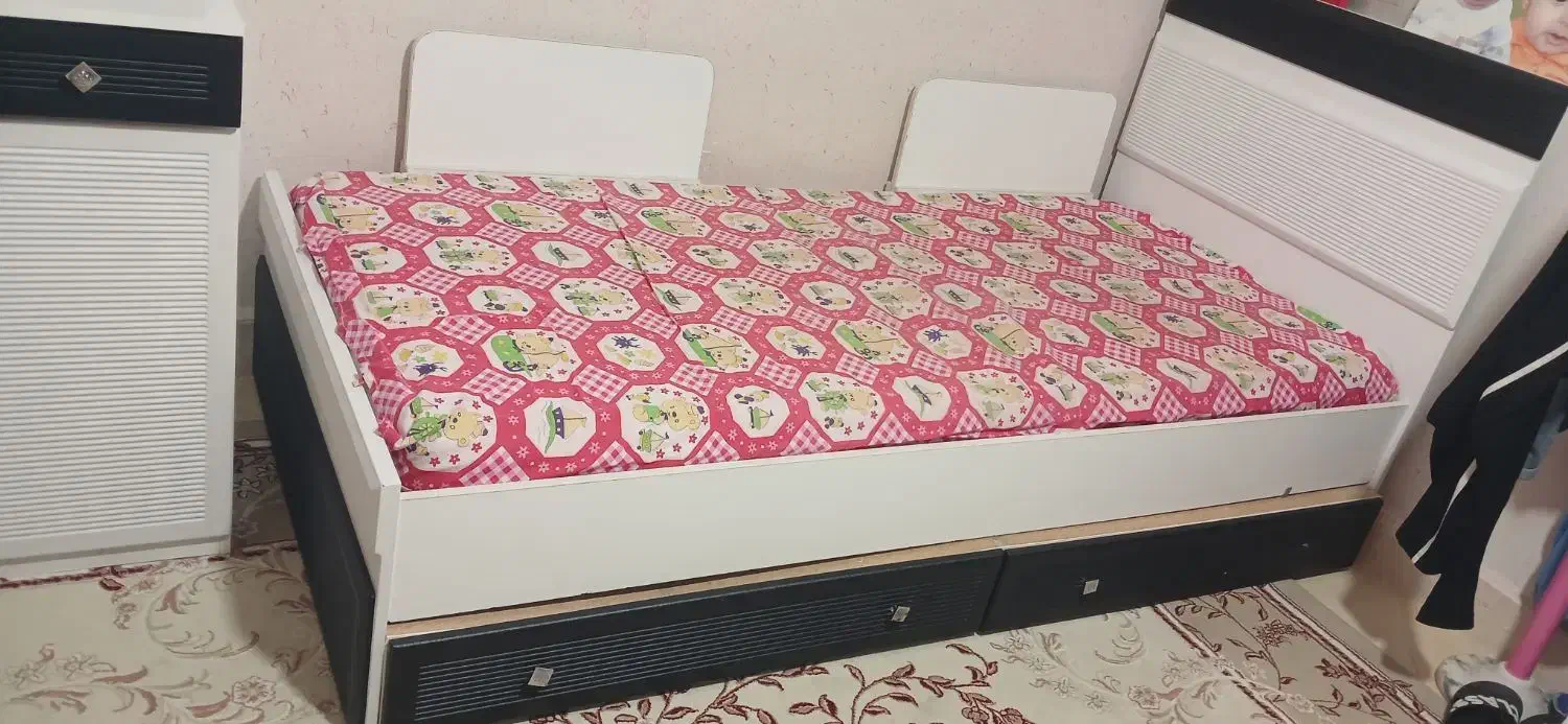 سرویس خواب کامل .کودک و نوجوان نو نو|تخت و سرویس خواب|سمیرم, |دیوار