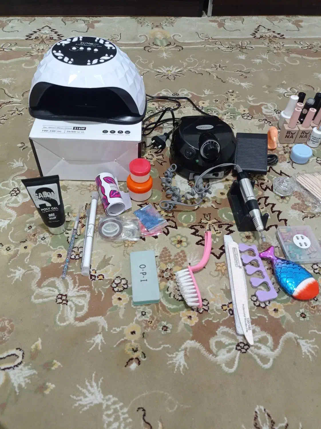 وسایل ناخون|آرایشگاه و سالن‌های زیبایی|شهریار, شهریار|دیوار