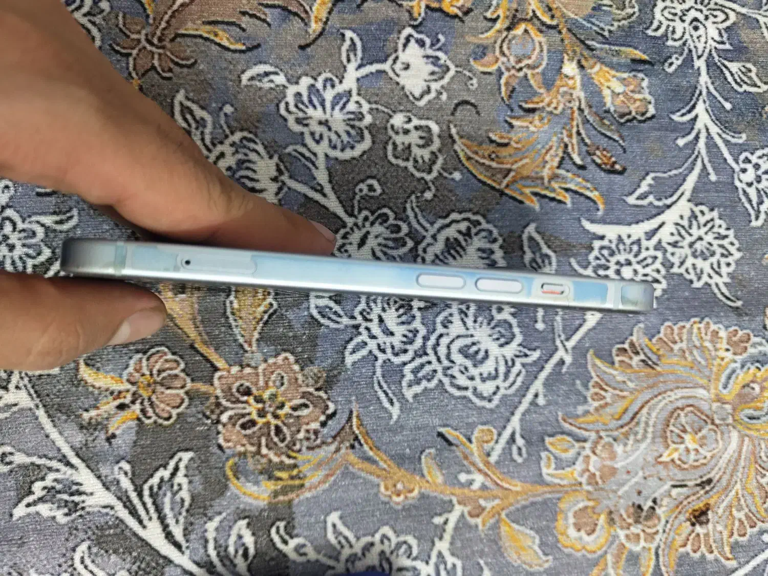 آیفون 15 نرمال|موبایل|زاهدان, |دیوار