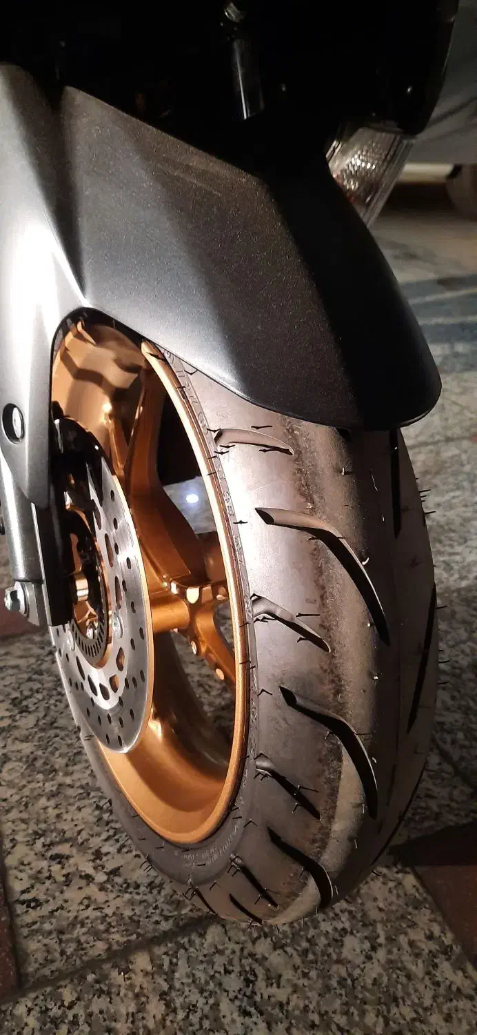 موتور ان مکس nmax سوییچ مدل ۴۰۳صفر واقعی|موتورسیکلت|تهران, مشیریه|دیوار