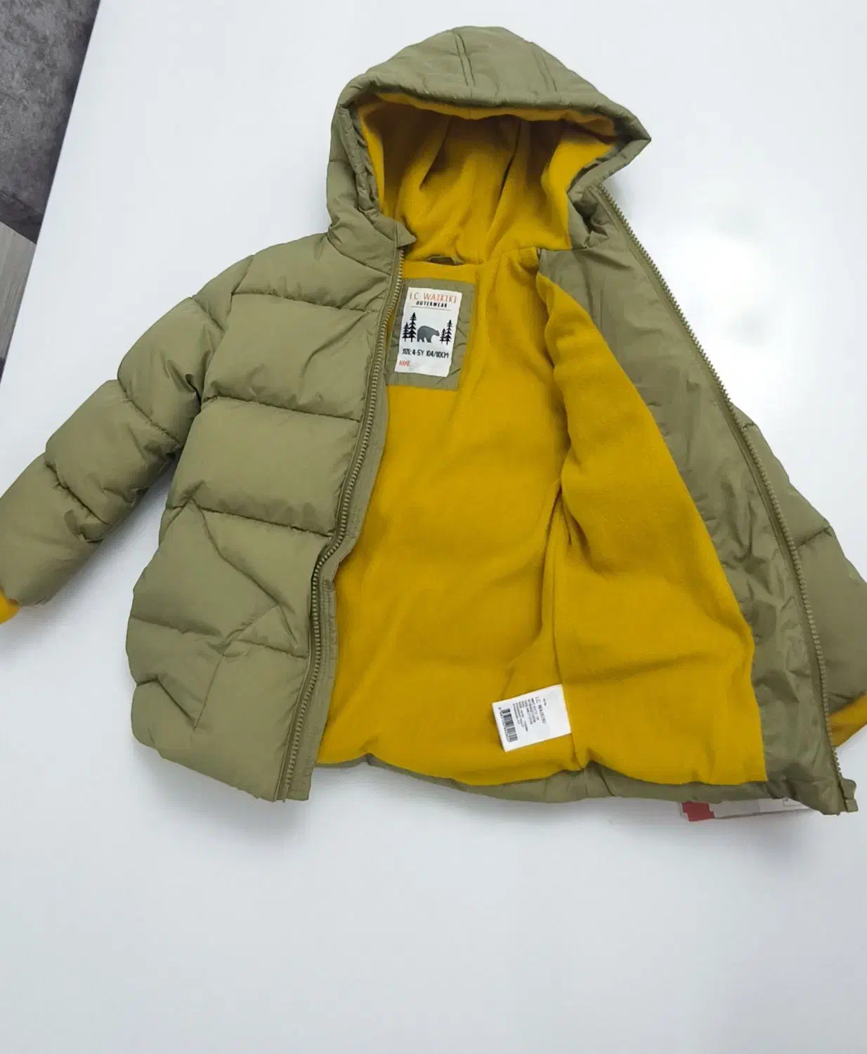 کاپشن کودک|کفش و لباس بچه|بندر انزلی, سامانسر|دیوار