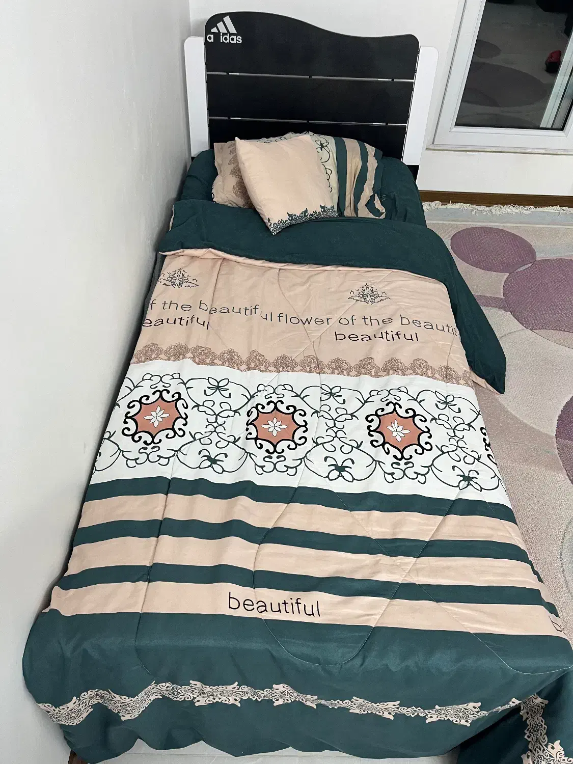 تخت یک نفره به همراه تشک و روتختی+میز کامپیوتر|تخت و سرویس خواب|ساری, |دیوار