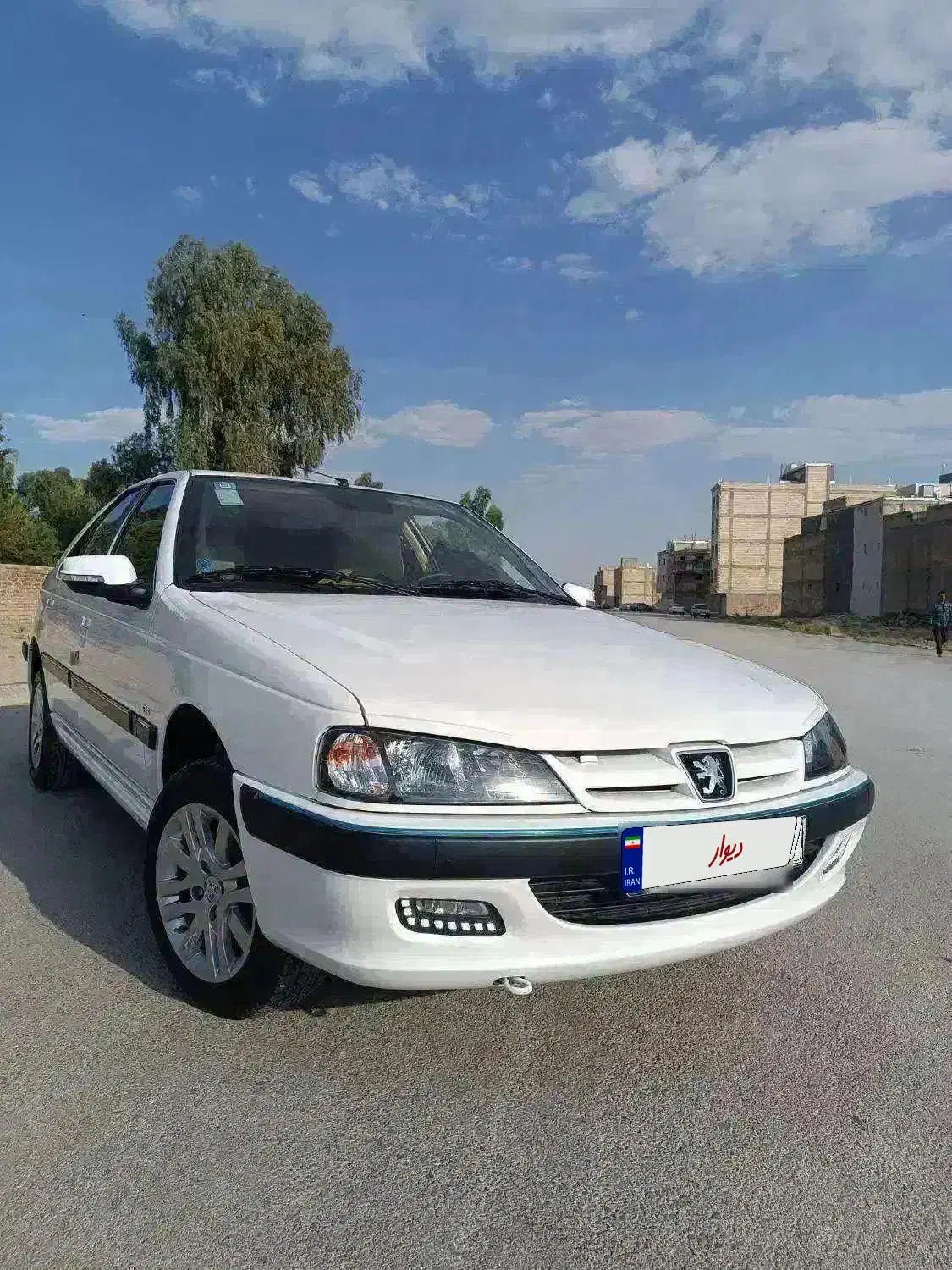 پارس ELX XU7P سفید۱۴۰۲ فول گارانتیدار گاز برقی|خودرو سواری و وانت|شیراز, دارالرحمه|دیوار