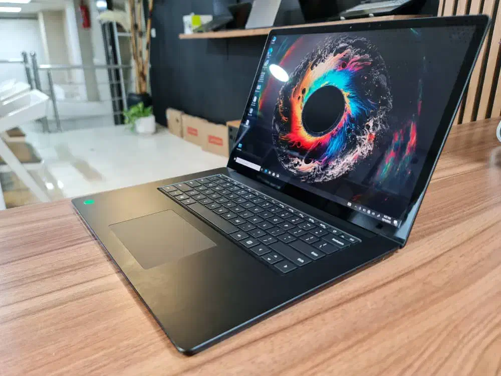 لپتاپ مهندسی surface laptop 3 رم 32 هارد 1 ترابایت|رایانه همراه|شیراز, فرگاز|دیوار