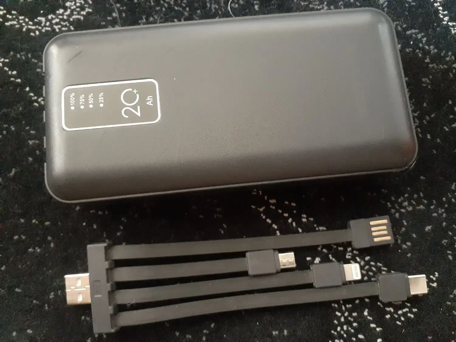 پاور بانک در حد نو ۲۰۰۰۰|لوازم جانبی موبایل و تبلت|کرمان, |دیوار