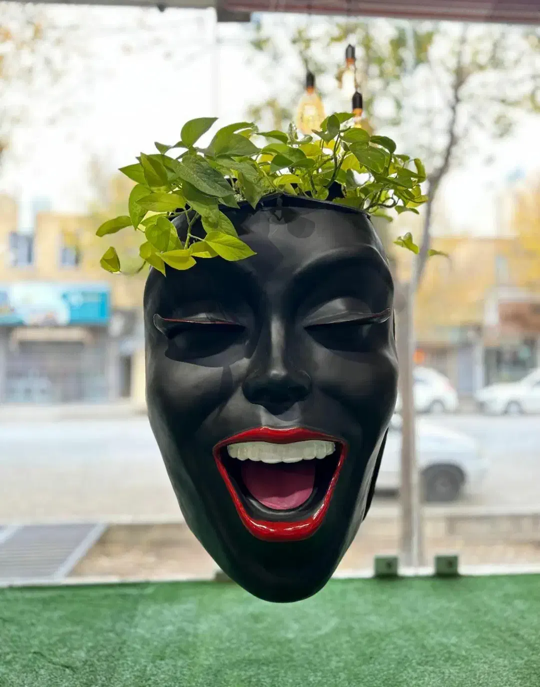 گلدان و استند طرح رخ|گل مصنوعی|آباده, |دیوار