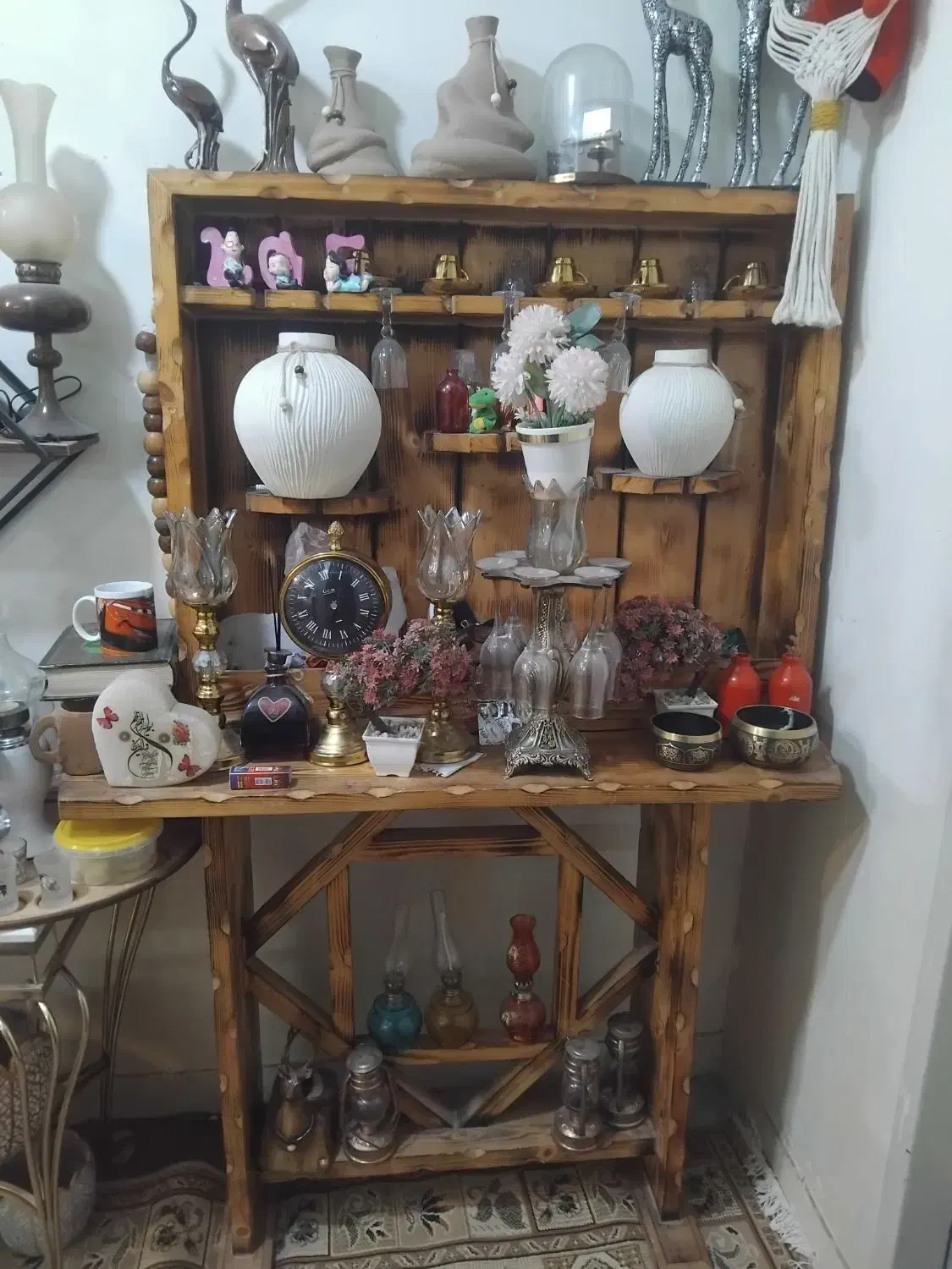 میزبار جنس چوب گردو|بوفه، ویترین، کنسول|کازرون, |دیوار