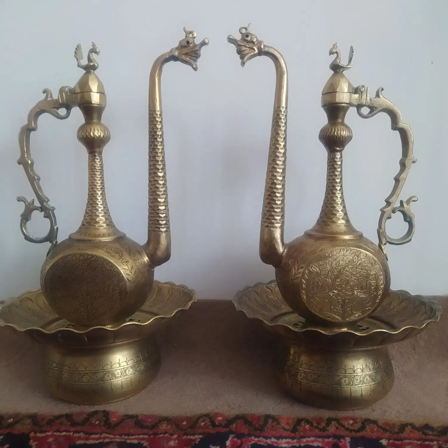 دوتا آفتابه لگن جفت با مژمی|کلکسیون اشیاء عتیقه|تبریز, |دیوار