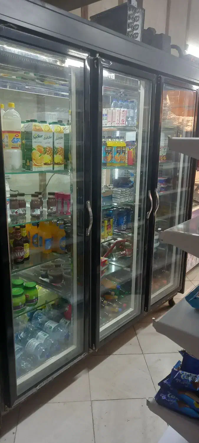 یخچال تکدرب و یک یخچال سه درب سالم ودر حد نو|کافیشاپ و رستوران|دماوند, دماوند|دیوار