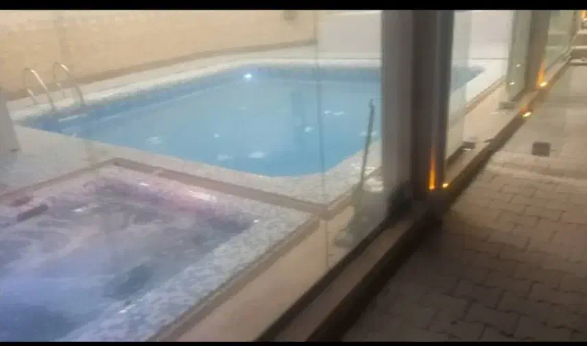 ویلا استخر دار مجهز به جکوزی|اجارهٔ کوتاهمدت ویلا و باغ|ارومیه, |دیوار