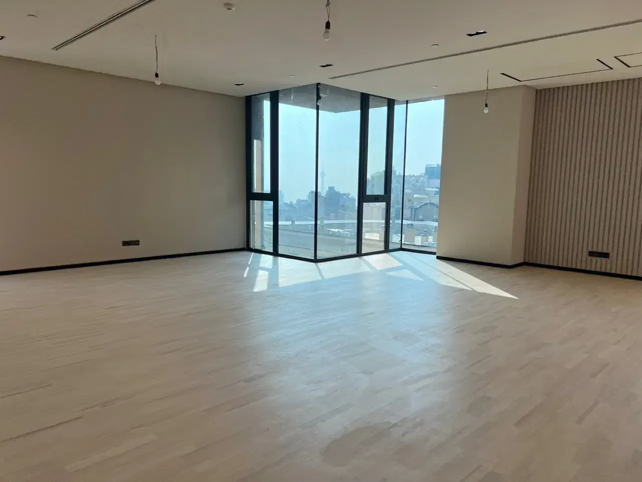 ۲۲۰متر،نوساز،مدرن،بی نظیرترین سازه منطقه