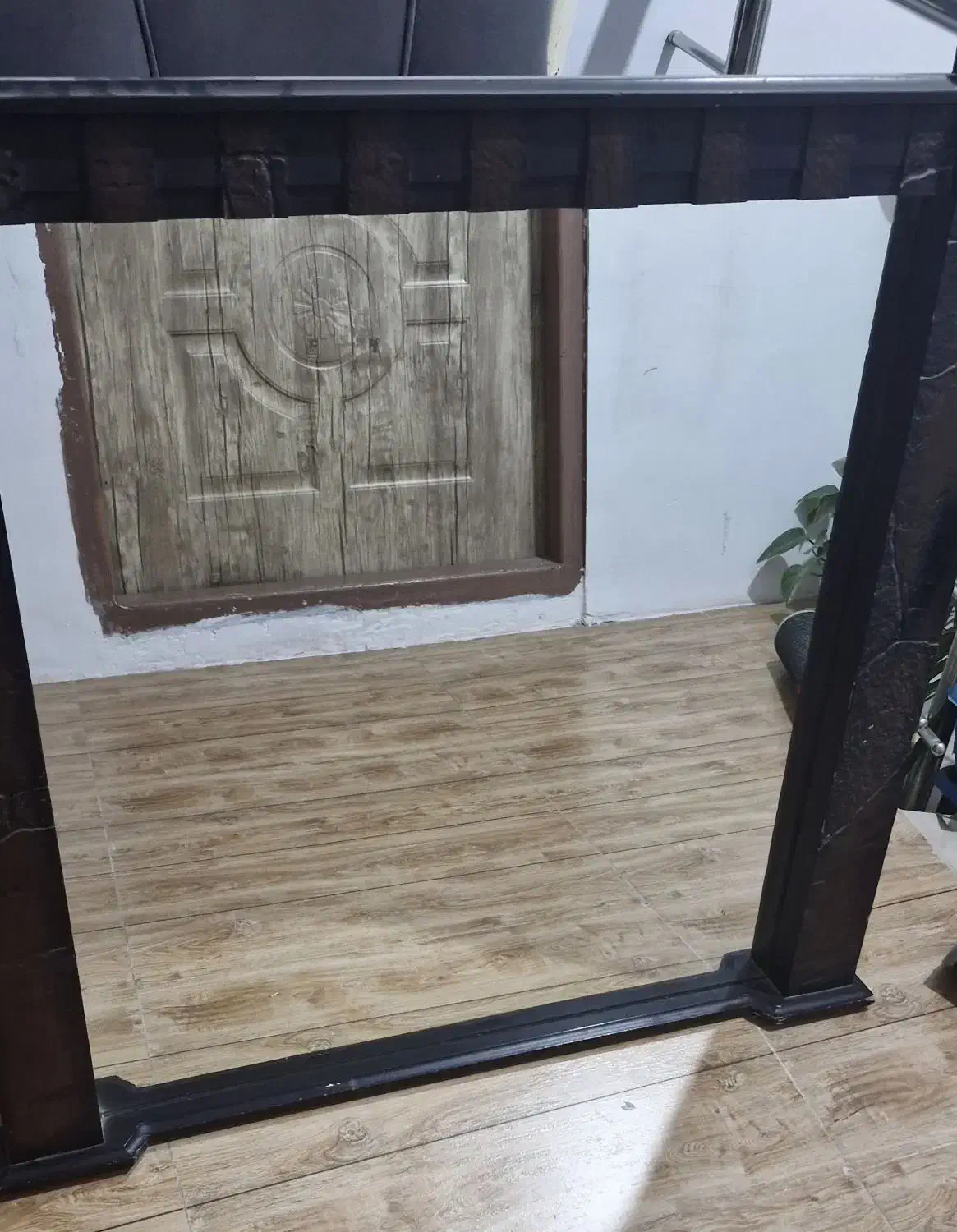 آینه|آینه|الوند, |دیوار