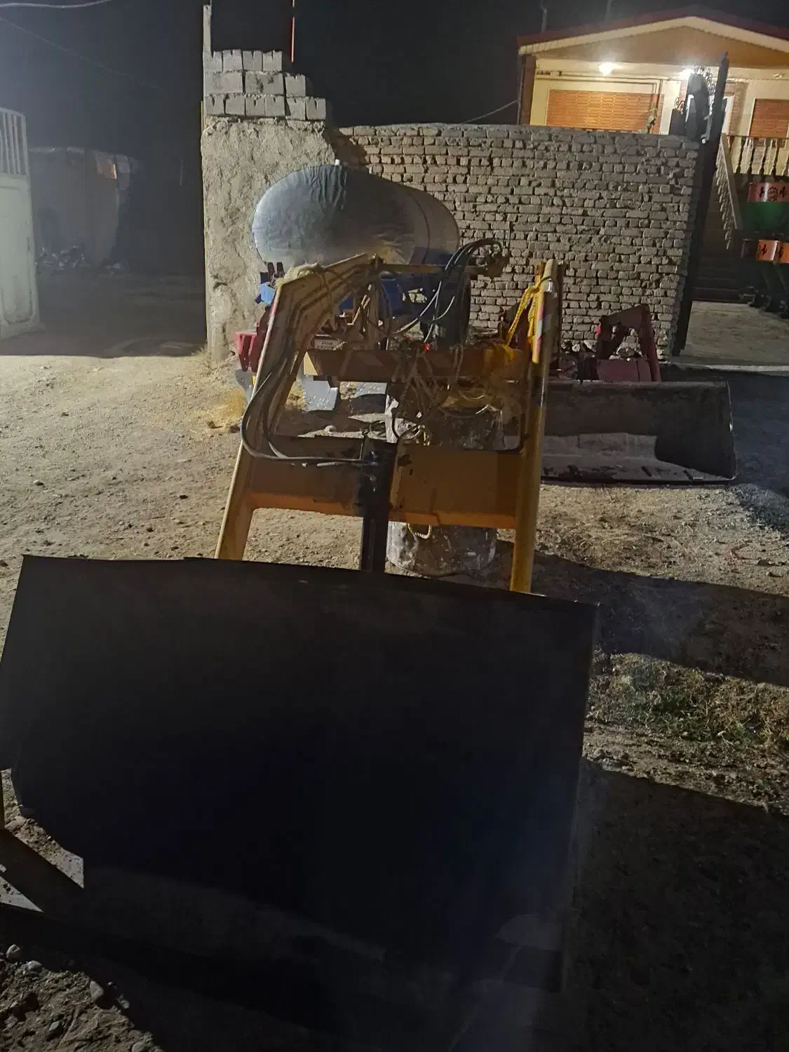 بیل تراکتور وادوات کشاورزی|ماشین‌آلات صنعتی|قیدار, |دیوار