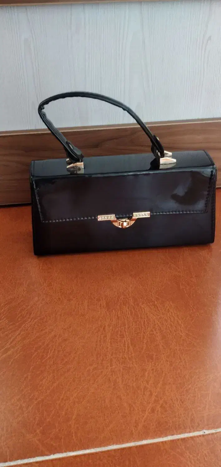 دو عدد کیف هر کدام ۱۲۰|کیف، کفش، کمربند|اردبیل, |دیوار