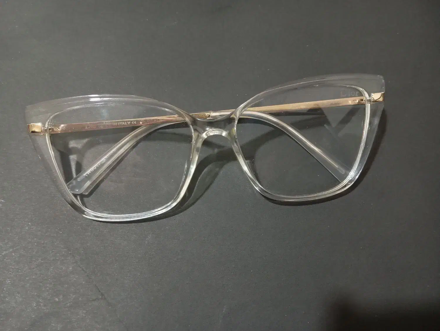 فرم عینک زنانه|بدلیجات|بم, |دیوار