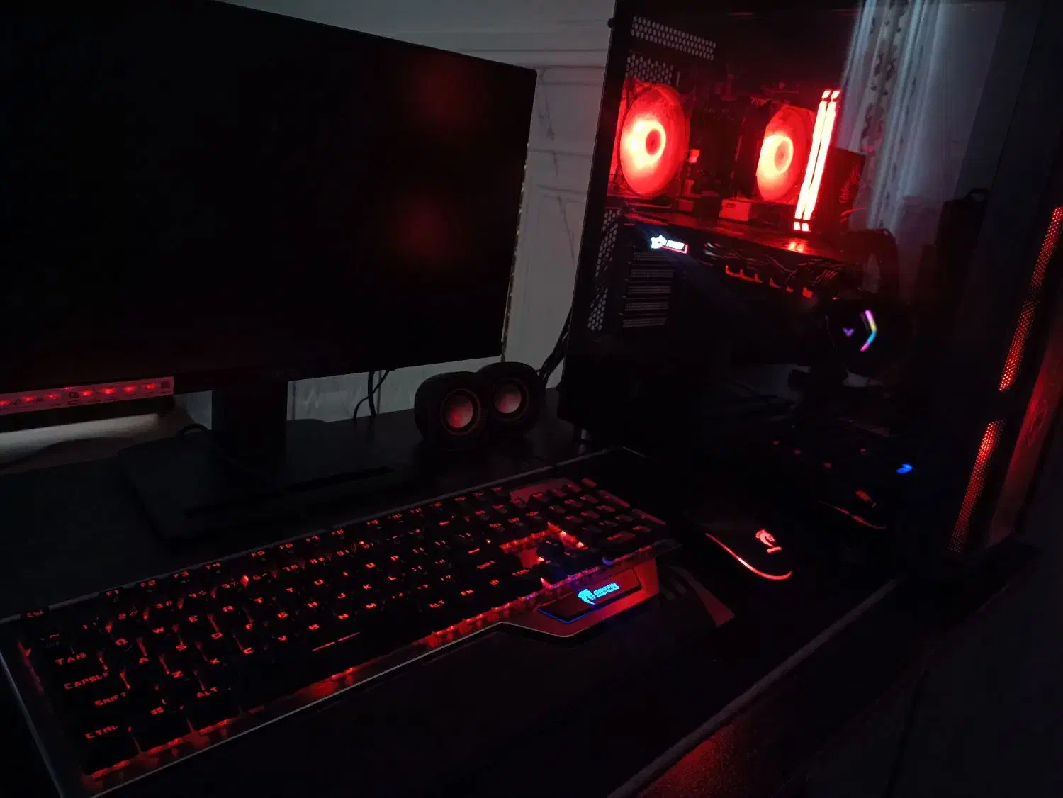 سیستم گیمینگ کامل|رایانه رومیزی|زابل, |دیوار