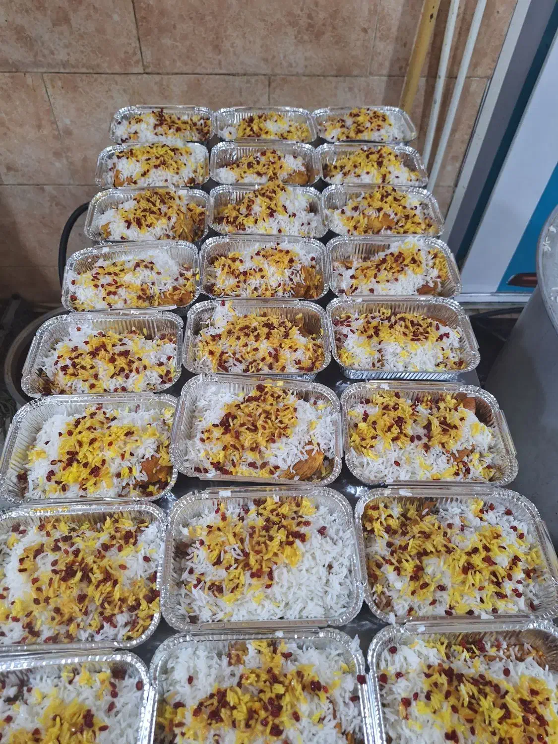 کترینگ نمونه( تهیه غذا)|خدمات پذیرایی، مراسم|هشتگرد, شهرک راه آهن|دیوار