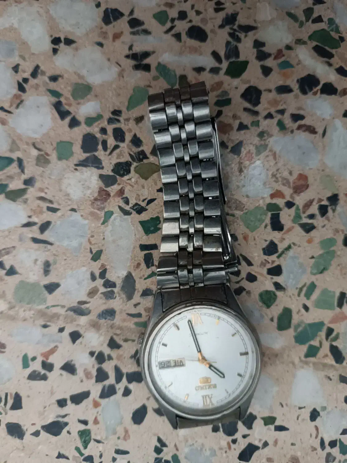 ساعت قدیمی سکو|کلکسیون اشیاء عتیقه|میبد, |دیوار