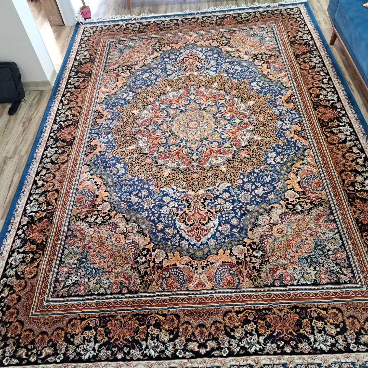 فرش کاملا سالم|فرش|اهواز, کوروش|دیوار