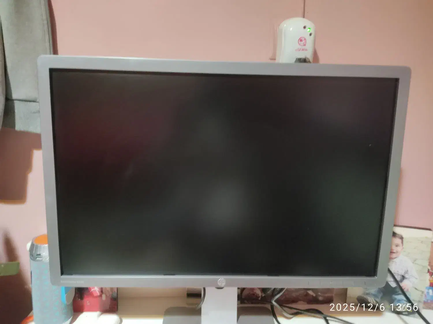 *مانیتور HP 24 اینچ IPS حرفهای فقط ۱ هفته کارکرد|قطعات و لوازم جانبی رایانه|گرگان, |دیوار