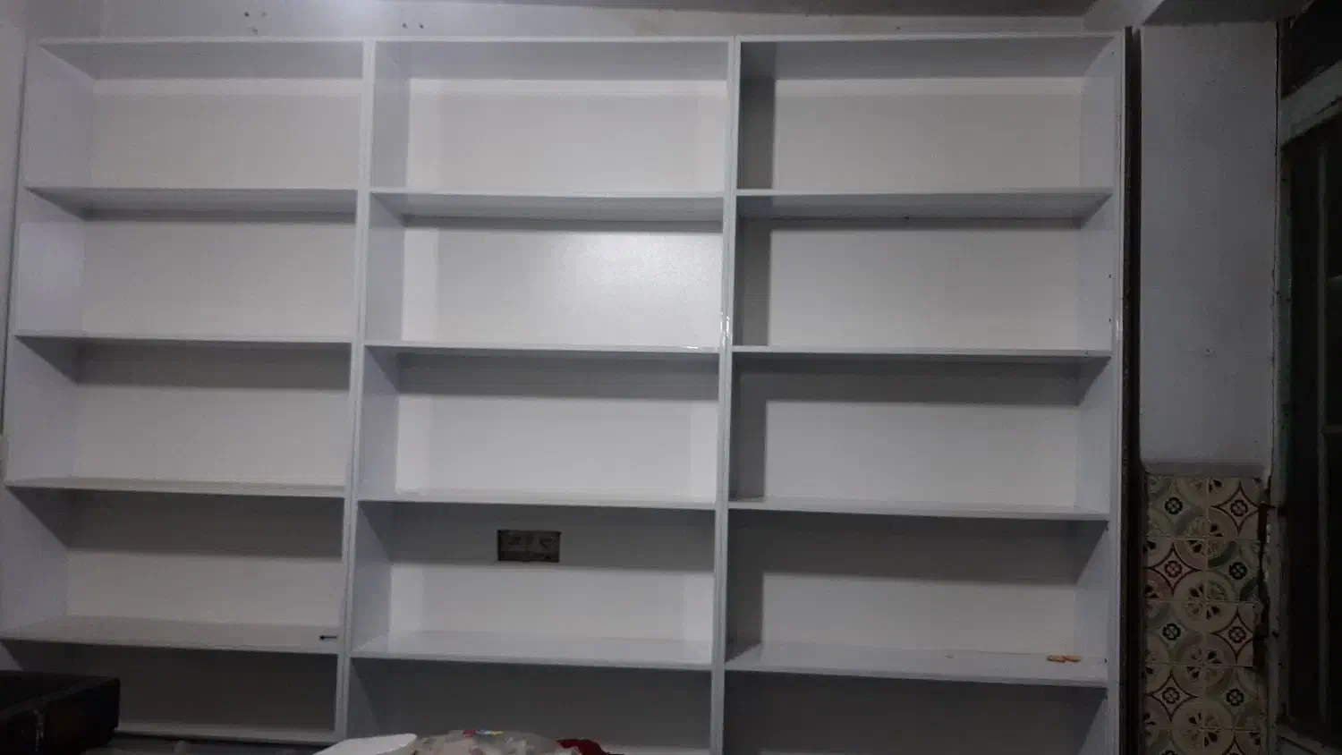 قفسه کمد دار|کتابخانه، شلف، قفسههای دیواری|کرج, برغان|دیوار